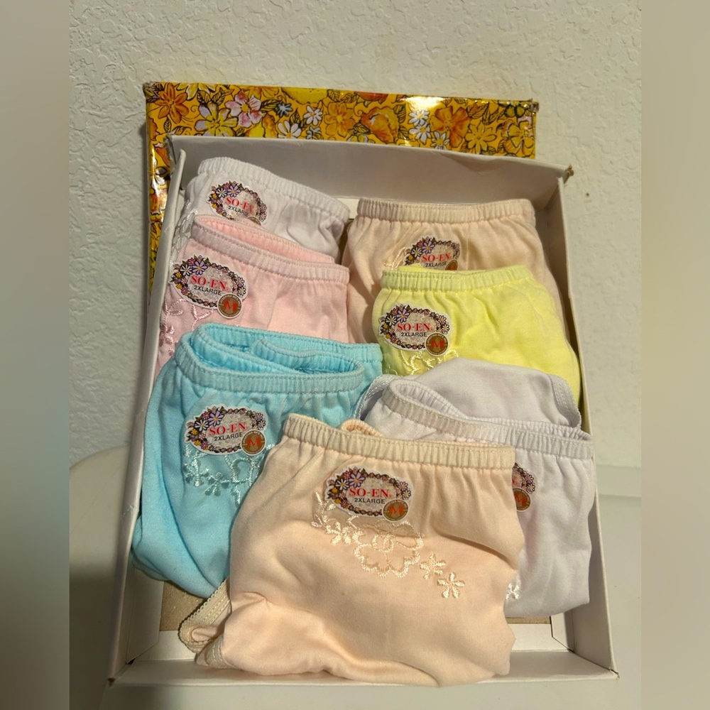 Vintage So-en ladies underwear!